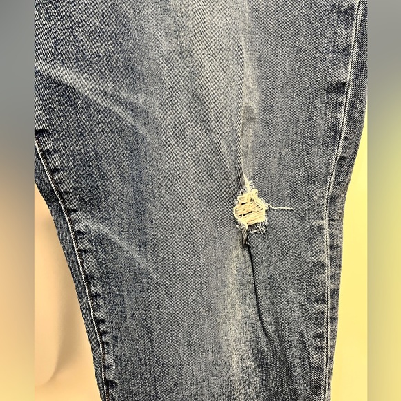 GAP women’s size 18 Girlfriend jeans - Picture 6 of 8